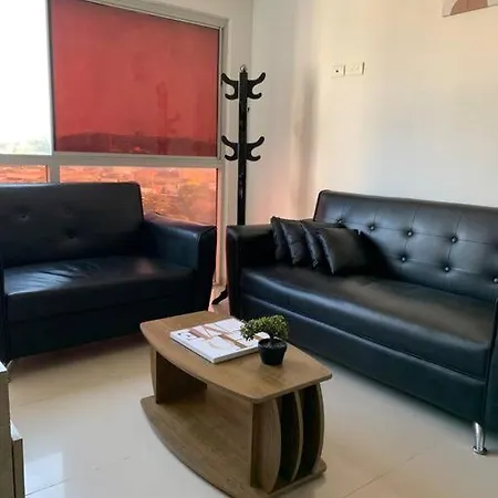 Encantador Apto Con Piscina Cerca Al Mar